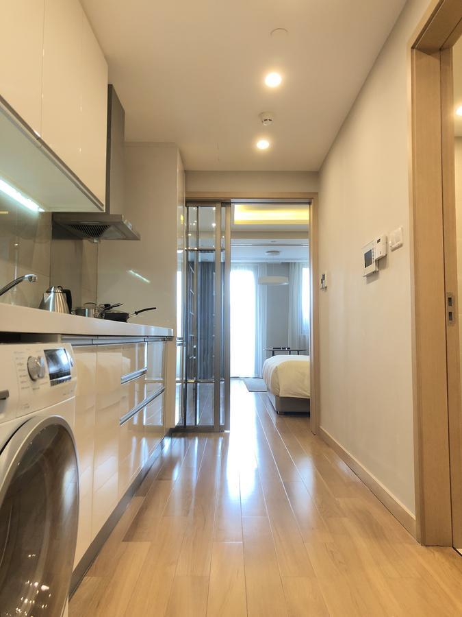 One Sunland Serviced Suites Managed By Lanson Place Shanghái Habitación foto